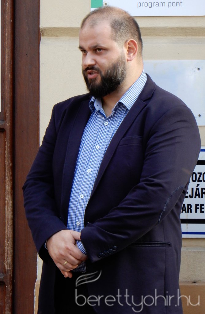 A II. világháború áldozataira emlékeztünk 15